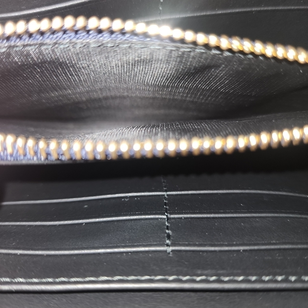 BURBERRY Check Large Zip Around Wallet NWT in Navy Dark Blue - Picture 3 of 6